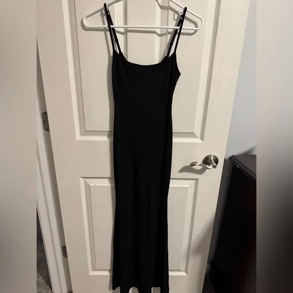 SKIMS SOFT LOUNGE PETITE LONG SLIP DRESS - Picture 6 of 12